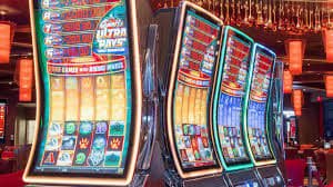 888scorelive ငွေထုတ်ခြင်း အဆင့်ဆင့် Wave Money KBZPay AYA Pay MMK Myanmar ကစားသမားများအတွက် ငွေထုတ်နည်းလမ်းပြသောပုံ